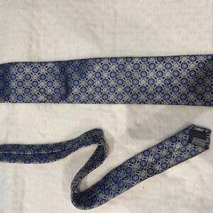 Luxury Canali 100% Silk Men's Navy Blue & Silver Geometric Square Medallion Tie